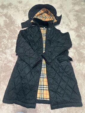 Burberry Black Quilted Spring Coat
